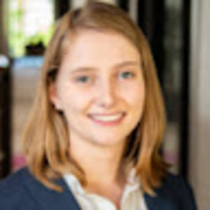 Meet your Posher, Laura